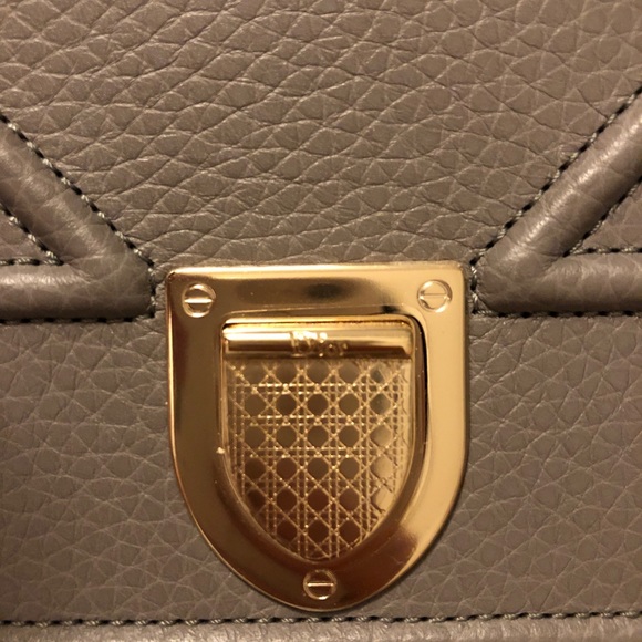 Like brand new dior bag full set - Picture 5 of 9